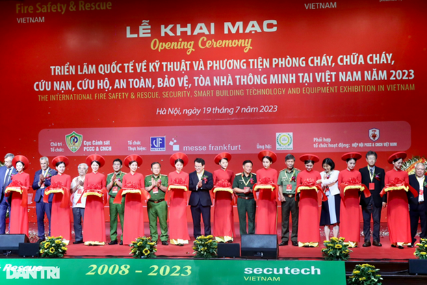 Lễ khai mạc triển lãm PCCC tại Hà Nội